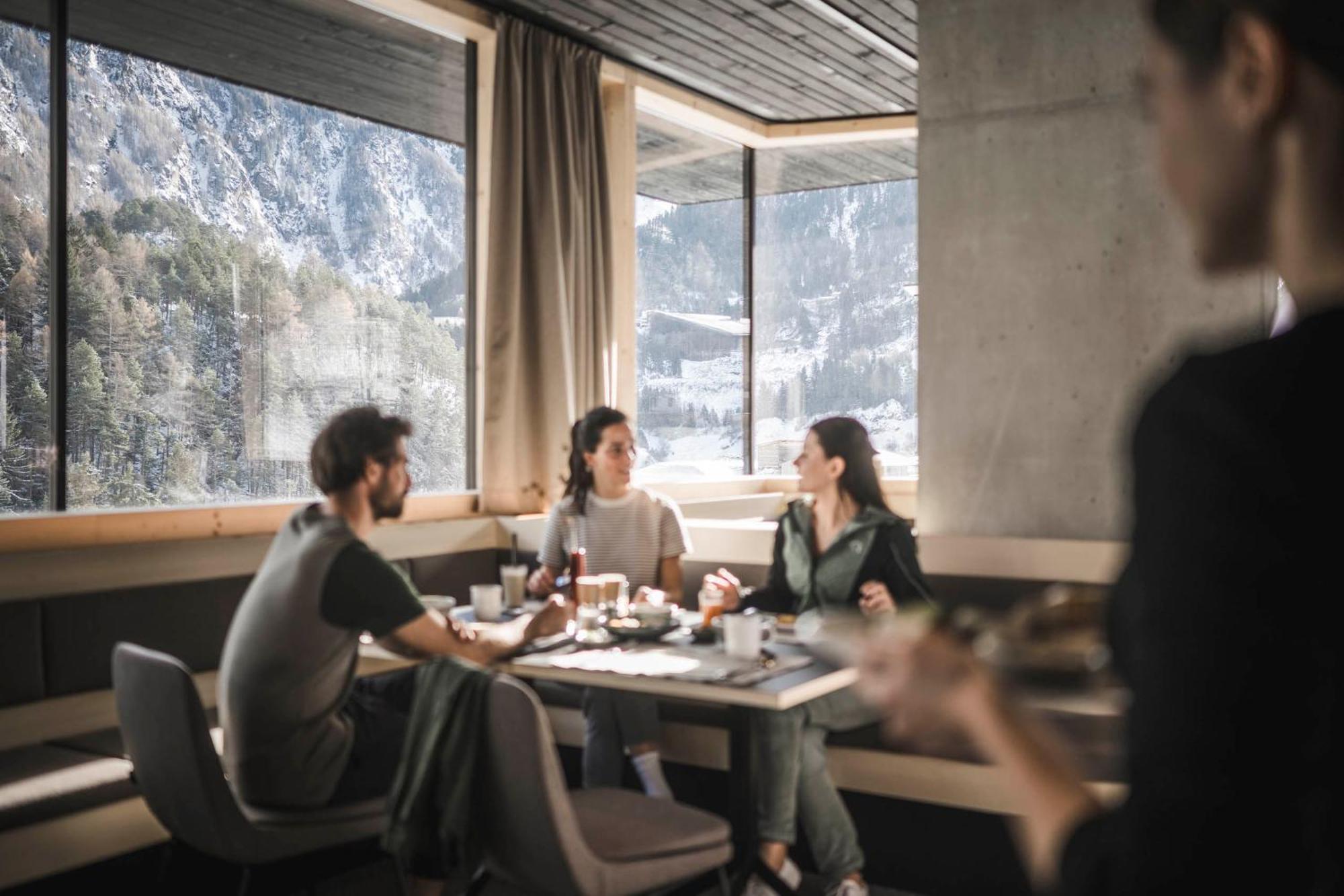Sportlers Lodge Soelden Lifestyle-Laessig-Anders Exterior photo