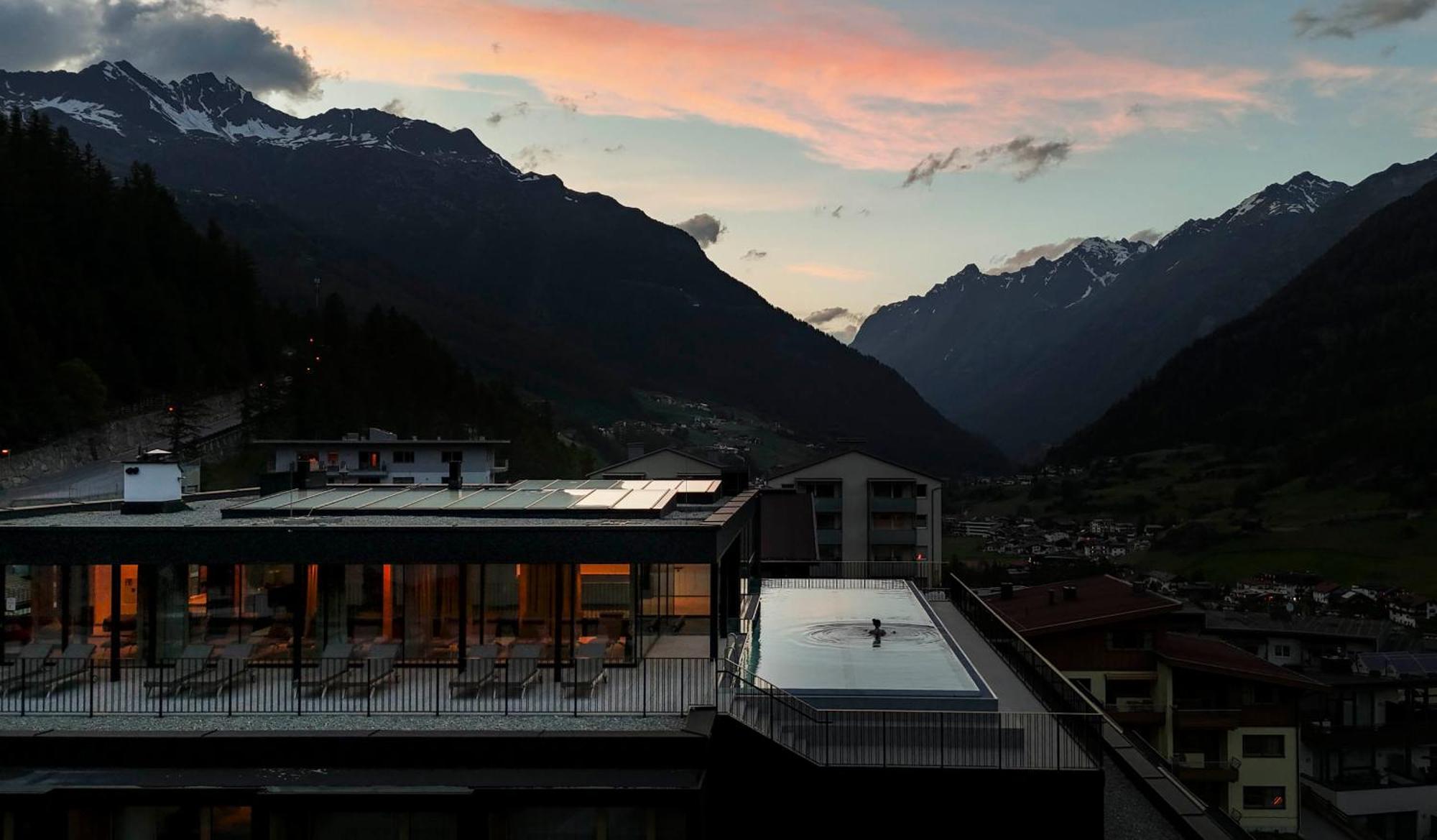 Sportlers Lodge Soelden Lifestyle-Laessig-Anders Exterior photo