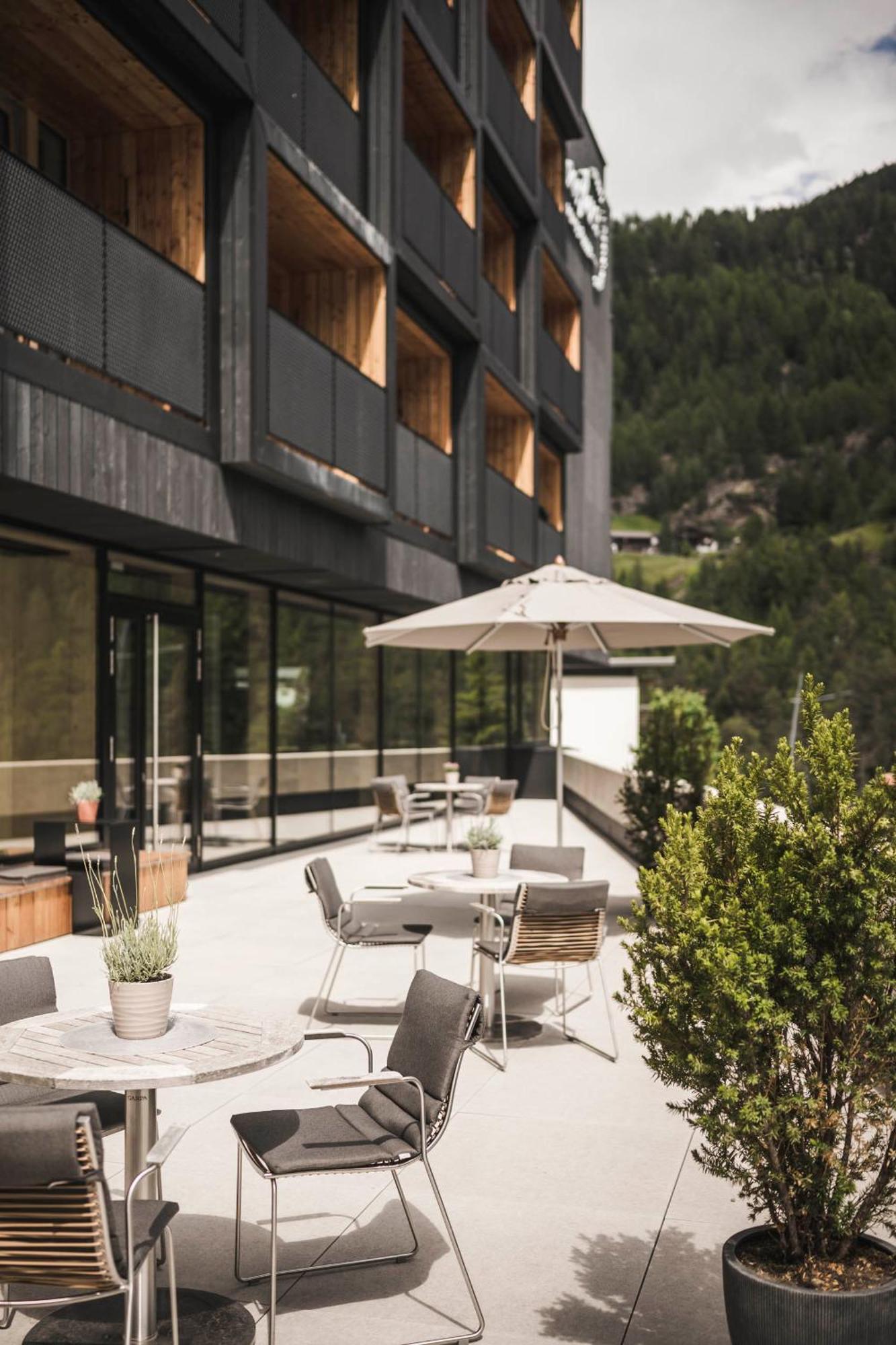 Sportlers Lodge Soelden Lifestyle-Laessig-Anders Exterior photo