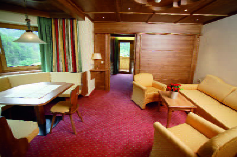Sportlers Lodge Soelden Lifestyle-Laessig-Anders Exterior photo